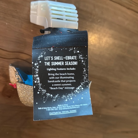 Bath & Body Works Wallflowers Sparkling Castle Night Light with Blue Windows - Picture 4 of 4